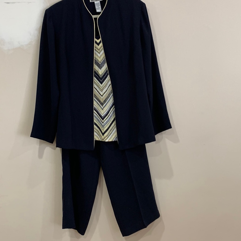 Two pieces women’s suit